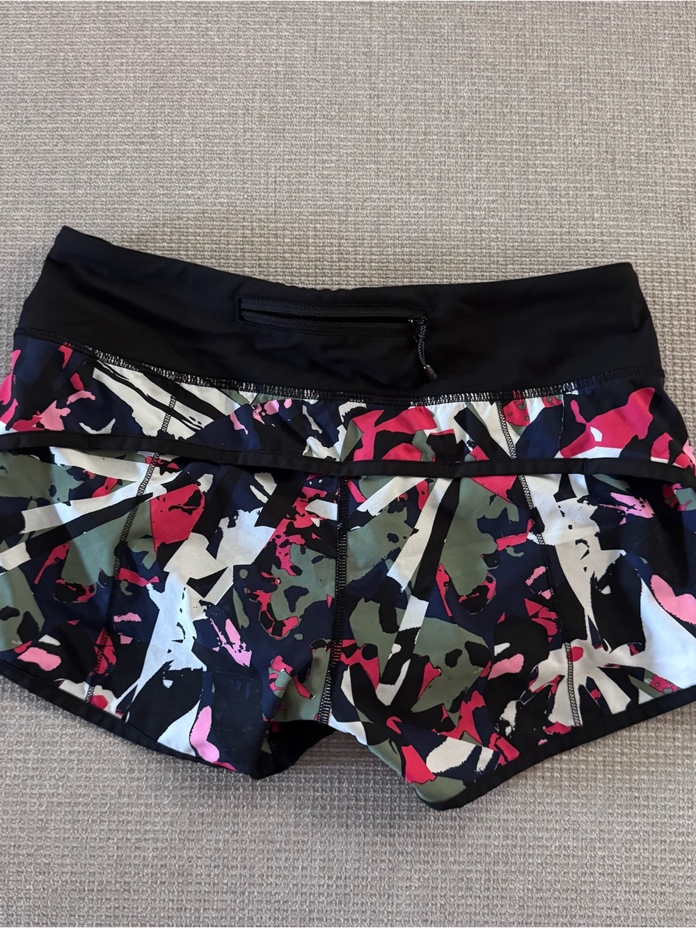 Lululemon speed shorts Women's Black & Multi-Color Athletic Running Shorts 4